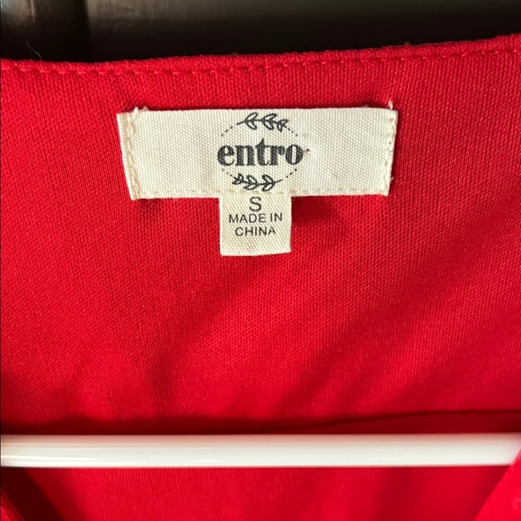 Entro- Red Sleeveless Dress - Picture 4 of 5